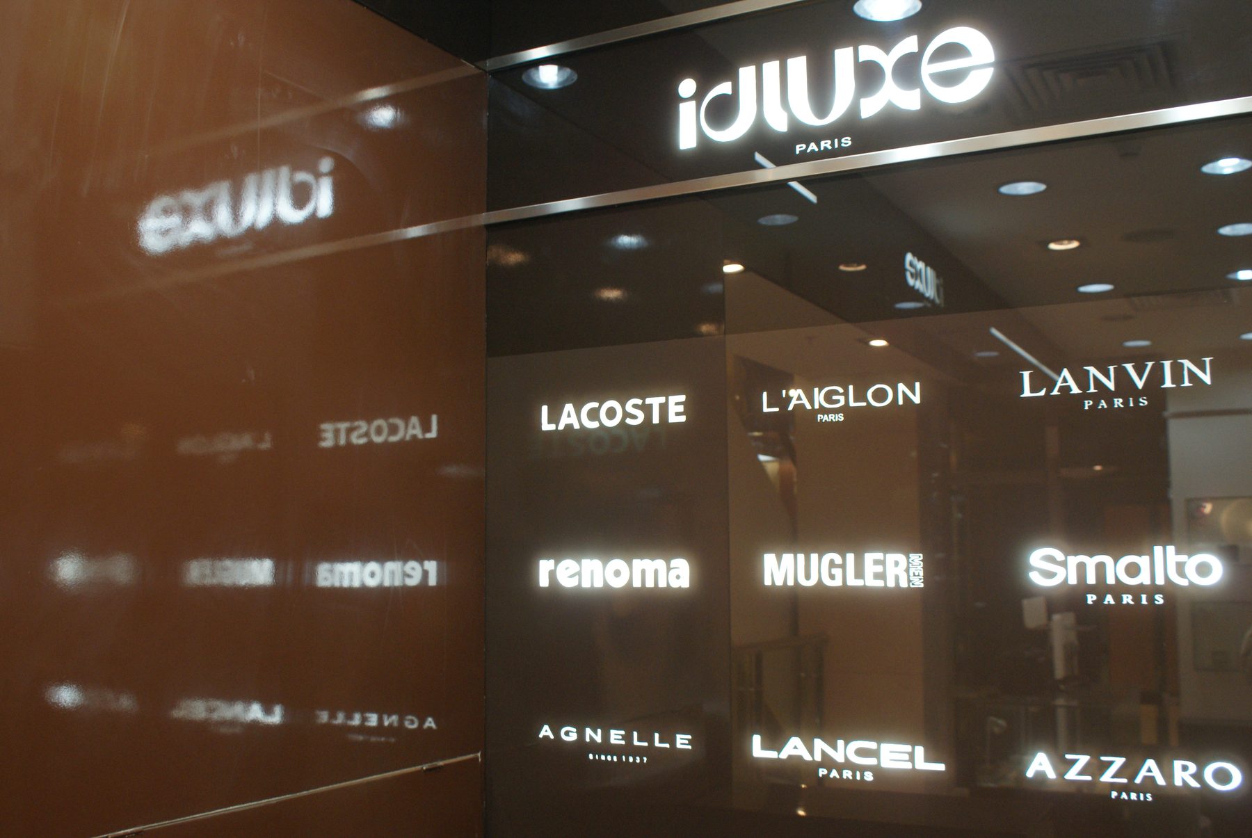 idluxe Paris — retail identity, catalogue and website, image 1
